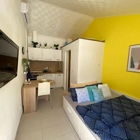 Small But Popular Apartmán Obuljeno